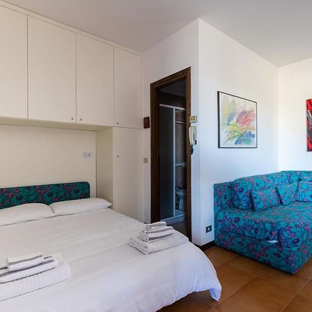 Mysa Properties - Lovely Studio Between Lake And Castle 페를레도 외부 사진